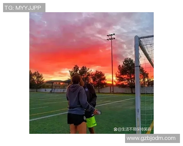 足球明星女性头像精选展示展现魅力与风采的真实照片合集
